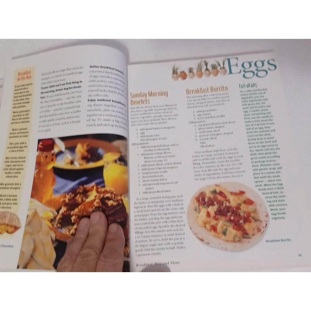 Disneys Family Cookbook: Irresistible Recipes for You and Your Kids by Deanna F - Picture 6 of 8